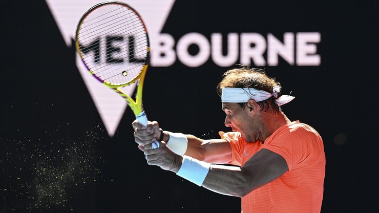 Australian Open: Pewny awans Rafaela Nadala mimo niedawnych problemów z plecami
