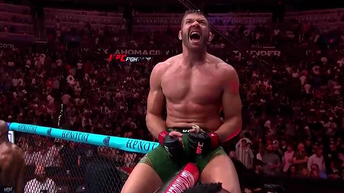 UFC Fight Night 281: Dricus Du Plessis outpoints Kamaru Usman in main event