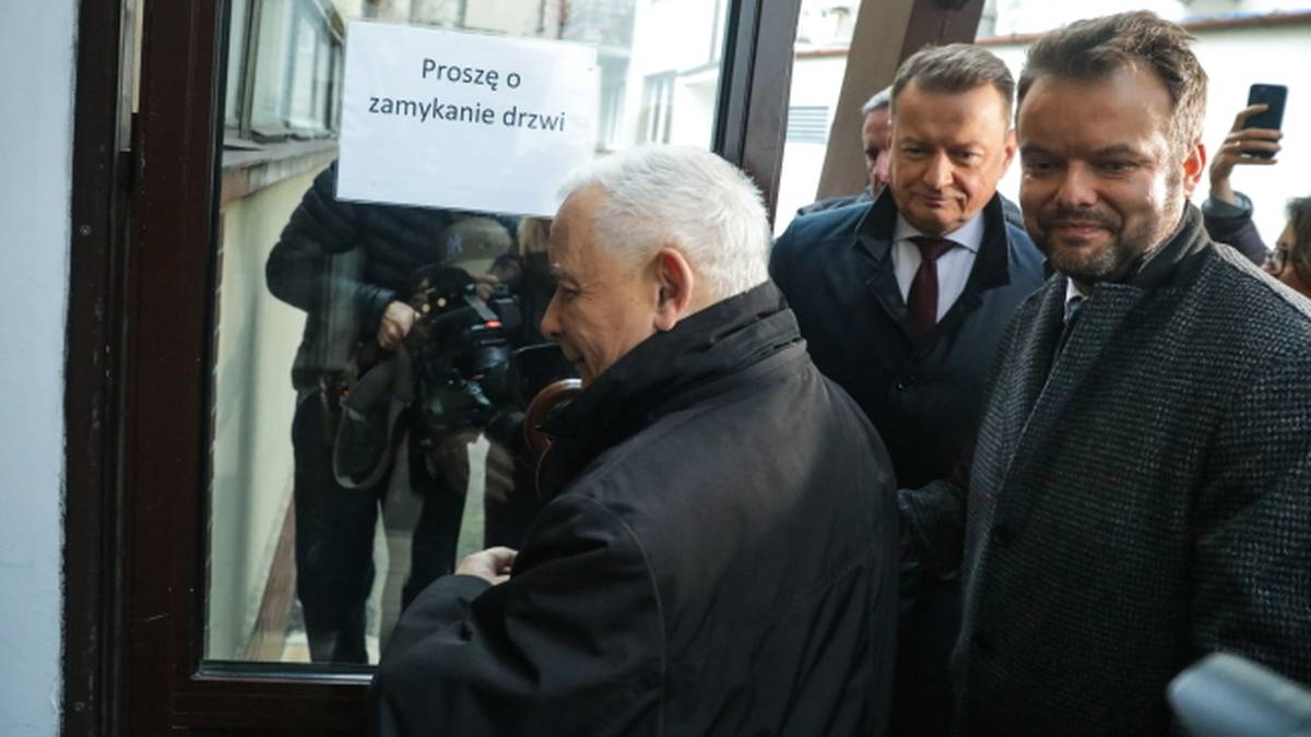 Tarcia między frakcjami w PiS. Zebrało się kierownictwo partii