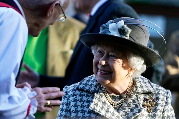 Królowa Elżbieta II nie żyje. Tak zmieniała się przez lata