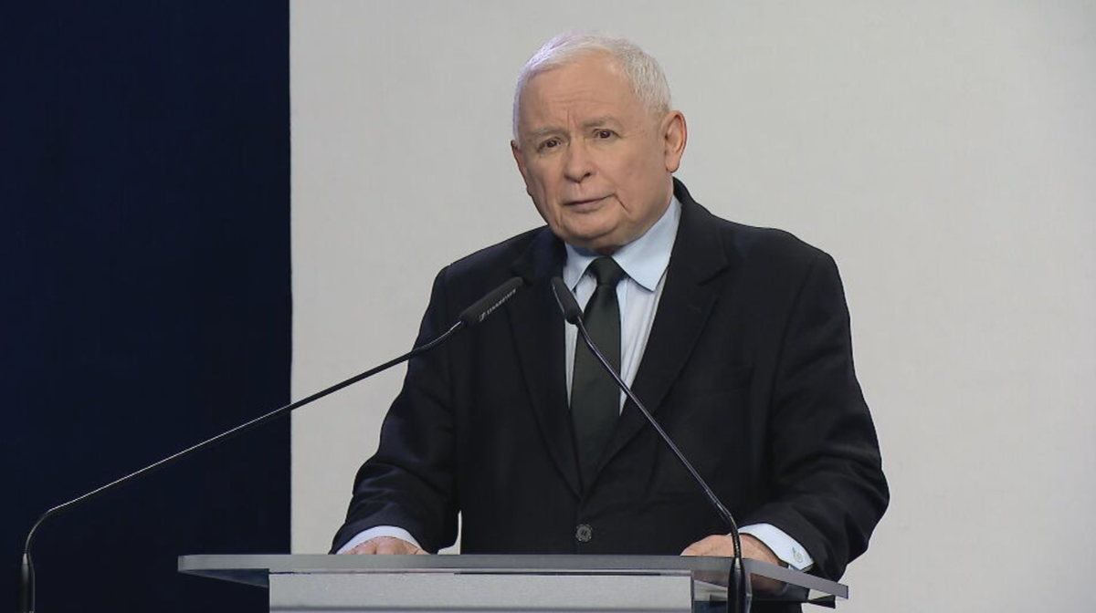 Reparacje wojenne. Jarosław Kaczyński reaguje na słowa Donalda Tuska. "Godzi w interesy Polski"