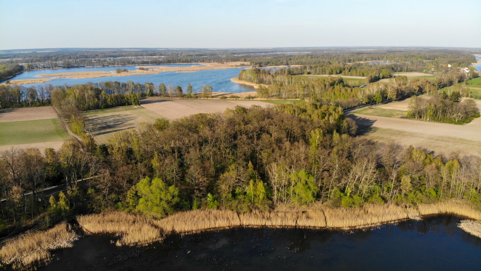 Wiosna w Polsce okiem drona - zdjęcie 34