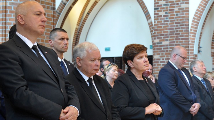 Premier i prezes PiS pożegnali zmarłego wojewodę zachodniopomorskiego