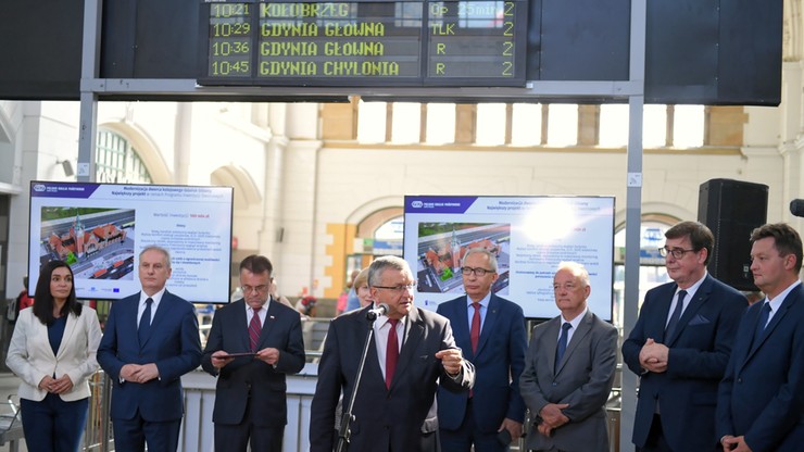 Minister infrastruktury: od grudnia pociągi z Trójmiasta do stolicy pojadą do 200 km/h