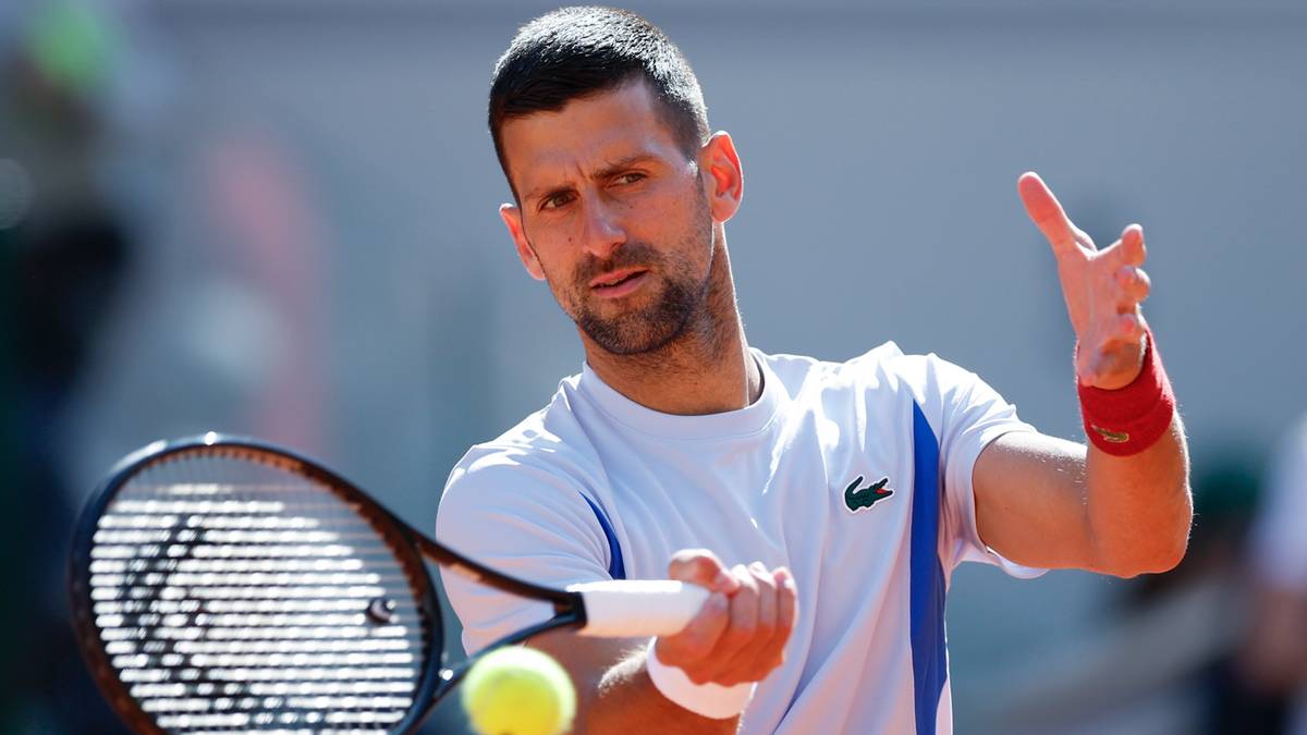 Roland Garros : Novak Djokovic – Roberto Carballes Baena.  Couverture en direct et score en direct