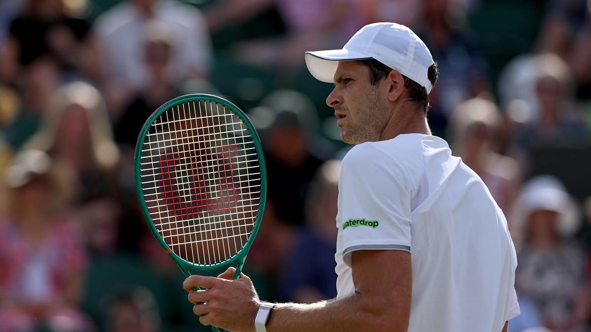 Hurkacz wycofał się z Wimbledonu z powodu kontuzji w 5. secie