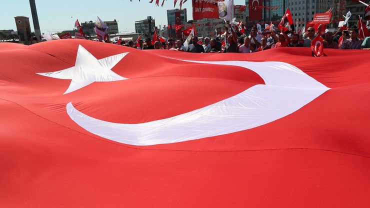 Turcja: nakazy aresztowania 42 dziennikarzy