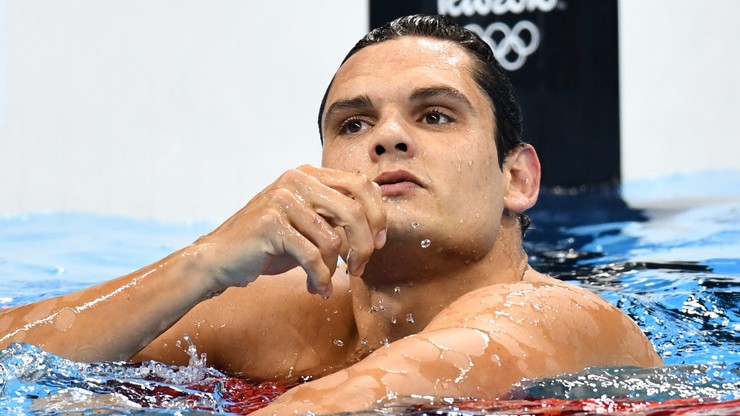 Mistrz olimpijski w pływaniu przerywa karierę! Teraz będzie piłkarzem ręcznym