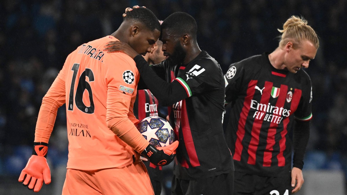 L’AC Milan a des problèmes de gardien de but.  Le quadragénaire aura sa chance