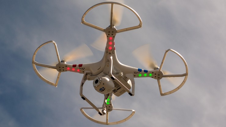 Parlament Europejski apeluje o unijne regulacje dotyczące dronów