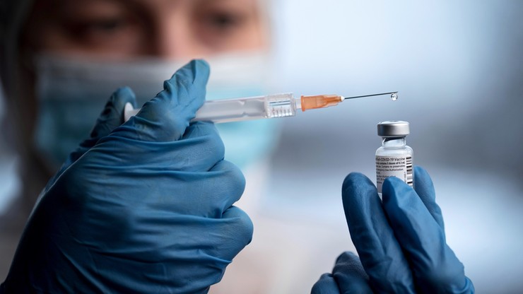 Szczepionki przeciw COVID-19. Pfizer: jest plan zwiększenia możliwości produkcyjnych w Europie