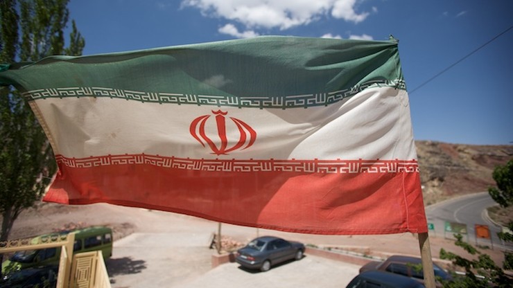Iran grozi odwetowym atakiem rakietowym na swych wrogów