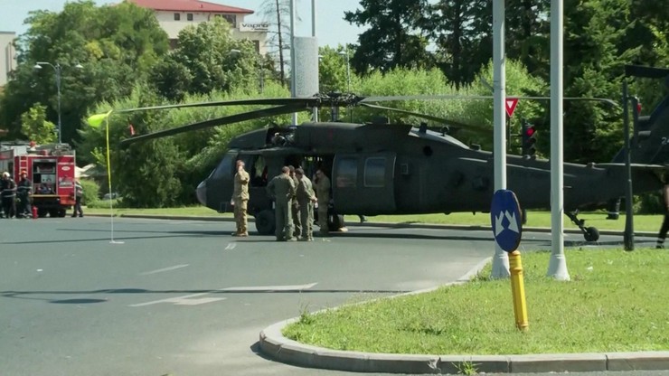 Rumunia. Black Hawk wylądował na rondzie. W ścisłym centrum Bukaresztu