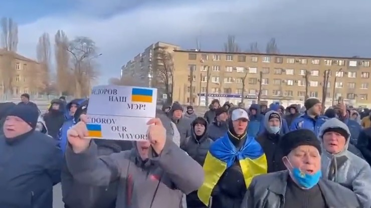 Wojna w Ukrainie. Melitopol: mieszkańcy domagają się uwolnienia porwanego mera
