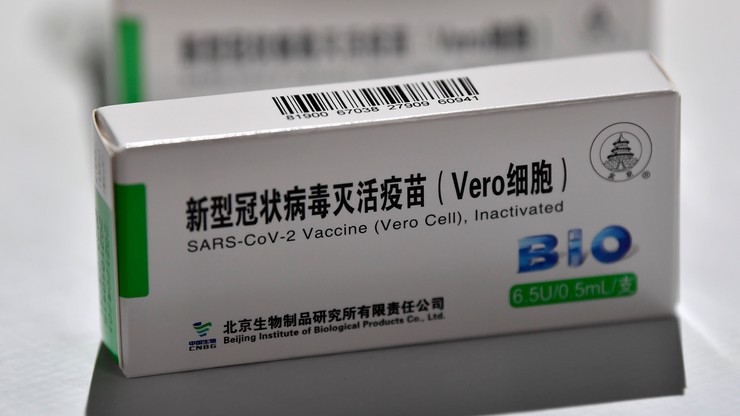WHO dopuszcza do użytku szczepionkę chińskiej firmy Sinopharm przeciw Covid-19