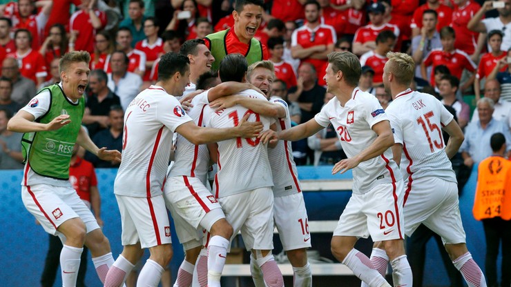 Dreszczowiec w Saint-Etienne. Polska w ćwierćfinale Euro 2016!