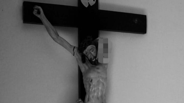 Uszkodzili zabytkową rzeźbę Jezusa w kościele w Nysie. Część odrąbali maczetą