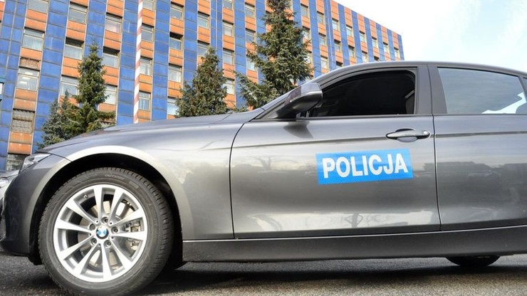 Ciemne BMW - postrach łamiących przepisy kierowców. To nowe nieoznakowane policyjne radiowozy