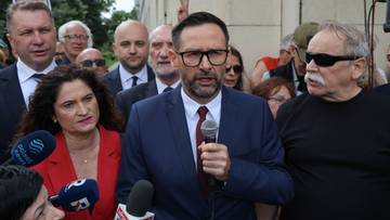 "Jestem z nich dumny". Obajtek usłyszał dwa zarzuty