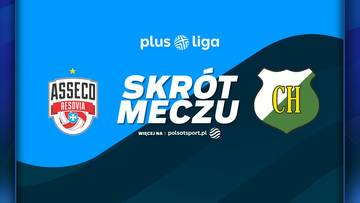 Logo Asseco Resovia Rzesz&oacute;w i logo InPost ChKS Chełm obok napisu "SKR&Oacute;T MECZU" na niebieskim tle.