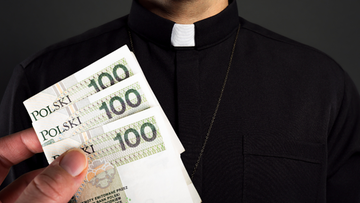 Emerytura księży. Jakie świadczenie dostają duchowni?