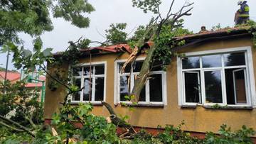 Groźne burze nad Polską. Uszkodzona szkoła, setki interwencji