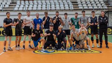 Wyjątkowy gość na treningu siatkarzy. Ćwiczyli z mistrzem sztuk walki