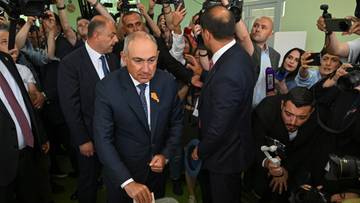Putin nie będzie zadowolony. Są pierwsze wyniki wyborów w Ar
