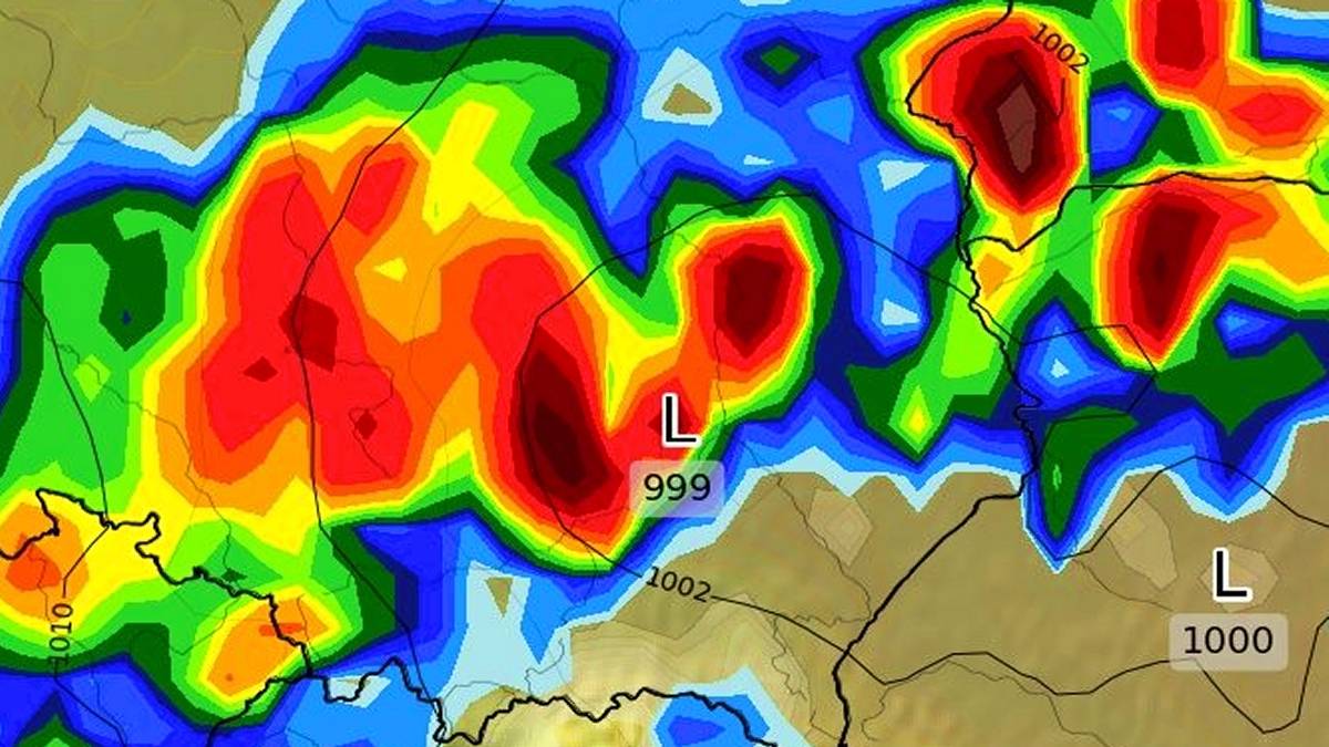 Niż genueński dotrze nad Polskę. Fot. wxcharts.com