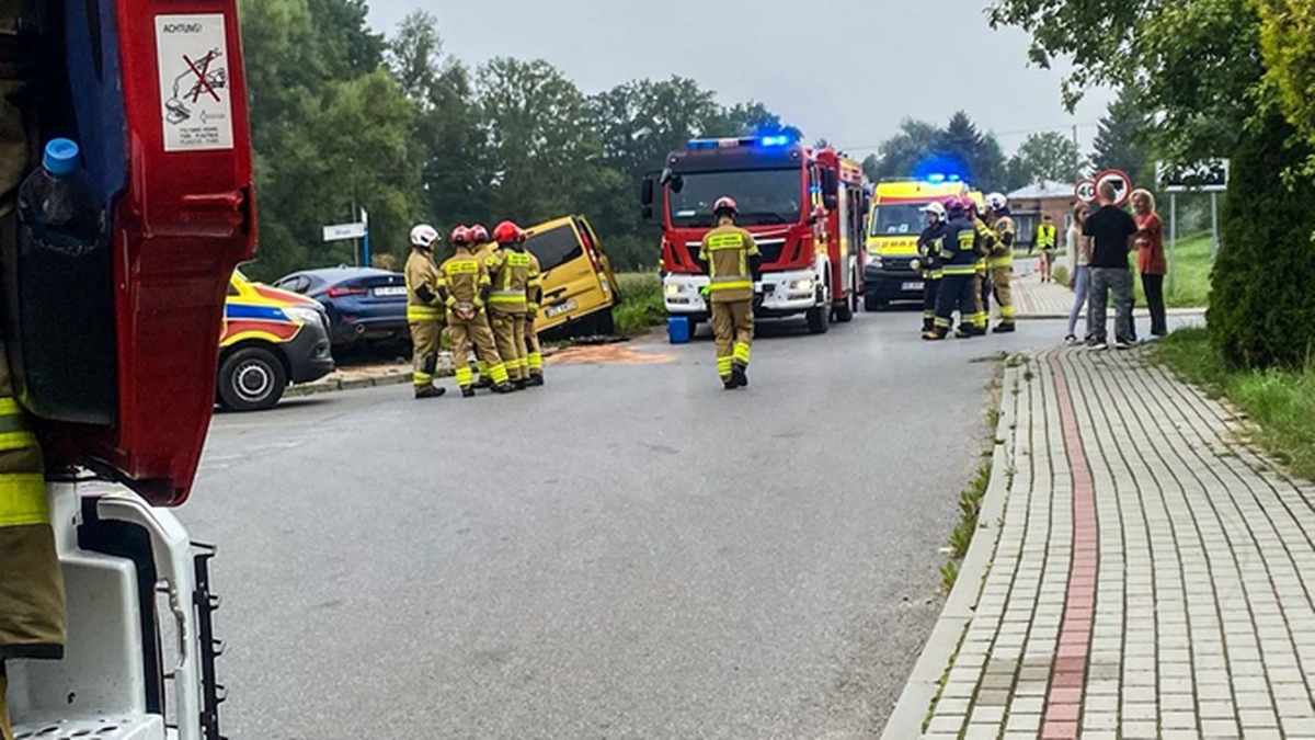 Groźne zderzenie na Podkarpaciu. Dzieci wśród rannych