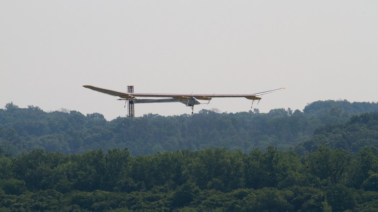 Solarny samolot wylądował w Oklahomie. Przed nim podróż dookoła świata
