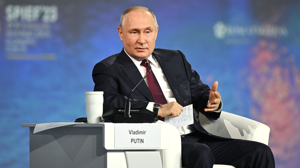 Władimir Putin nie wyklucza ataków poza Ukrainą. "NATO jest wciągane w konflikt"