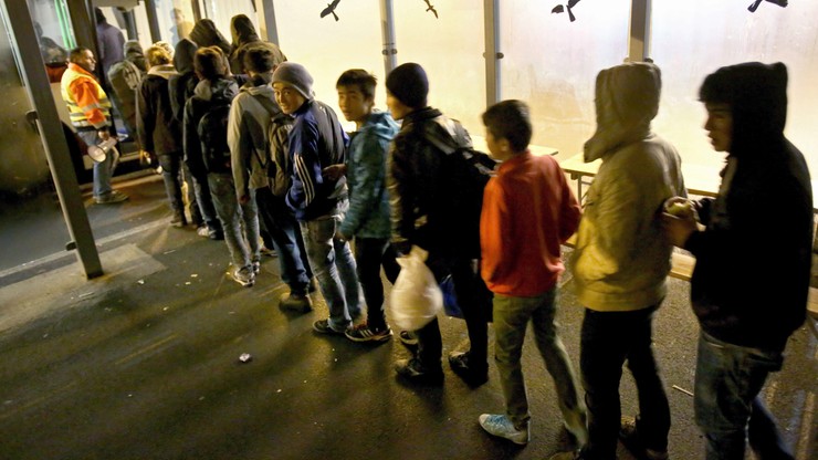Niemieckie media: MSW chce zmniejszyć przywileje dla uchodźców z Syrii