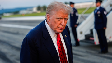 "Nie obchodzi ich, ilu Ukraińców jest zabijanych". Trump o partnerze Rosji