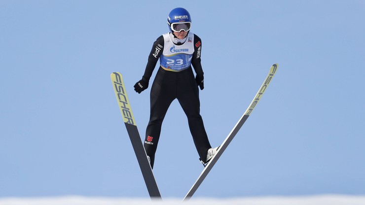Poważna kontuzja mistrzyni olimpijskiej w skokach narciarskich