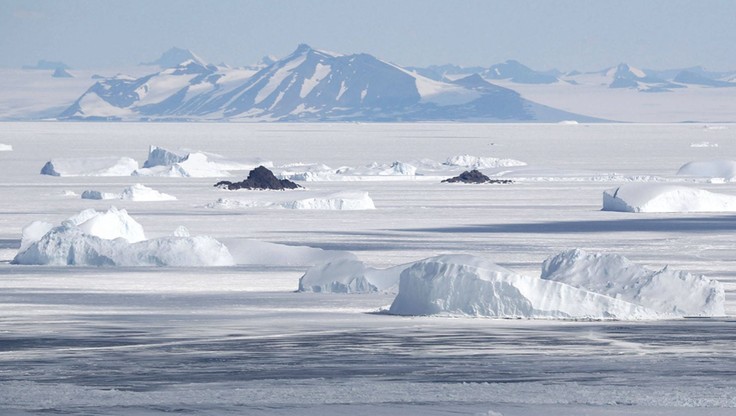 Okrążenie Antarktydy przez polską załogę oficjalnym rekordem świata
