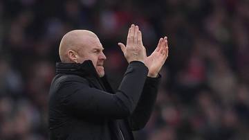 Stracił pracę po... ośmiu meczach. Kolejna zmiana trenera w Premier League