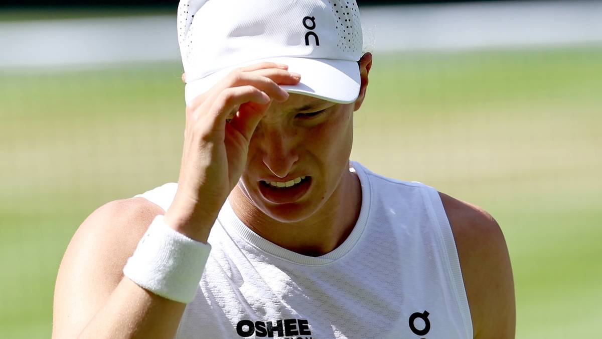 Świątek drops at least 4 places in WTA rankings after Wimbledon loss