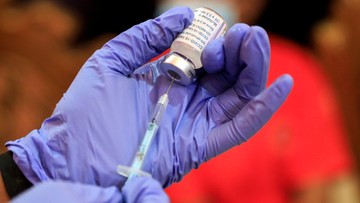 Francja: podano liczbę zgonów i zakrzepów po szczepieniu preparatem AstraZeneki