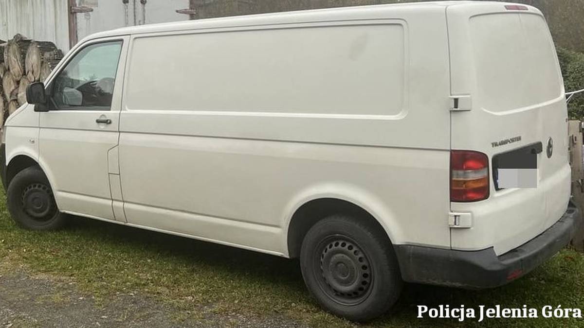 Próbował siłą wciągnąć do busa nastolatkę. 30-latek został zatrzymany