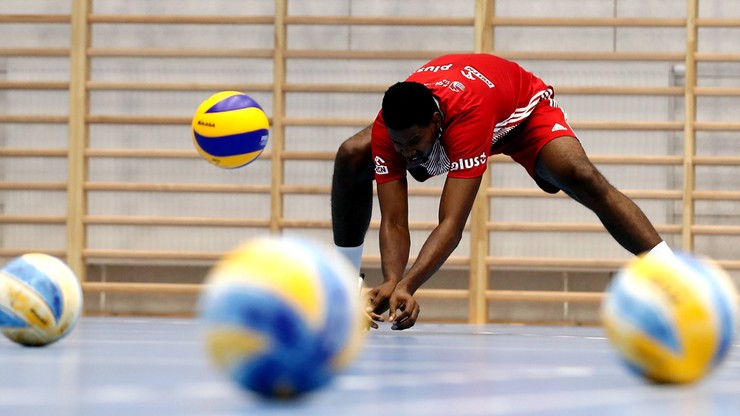 Polska bez Leona w Lidze Narodów! Kolejna dziwna decyzja FIVB