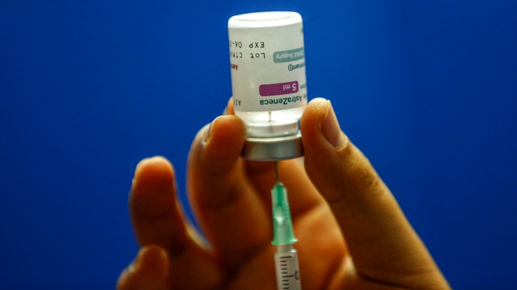 Zakrzepica po szczepionce AstraZeneki częściej występuje u kobiet