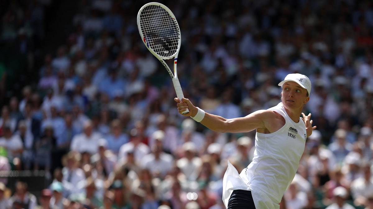 Świątek musi powtórzyć grę z Plískovą, by pokonać Ealę w Wimbledonie