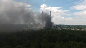 Pożar w elektrowni przy polskiej granicy. Powietrze po polskiej stronie w normach