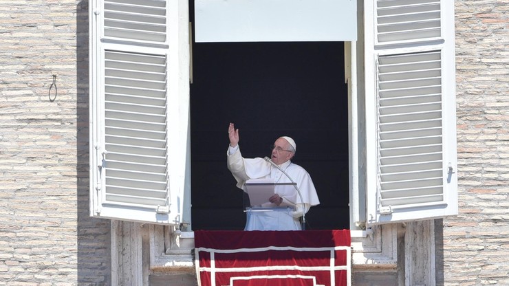 Papież chce, aby kardynałowie z Rzymu informowali o swych wyjazdach