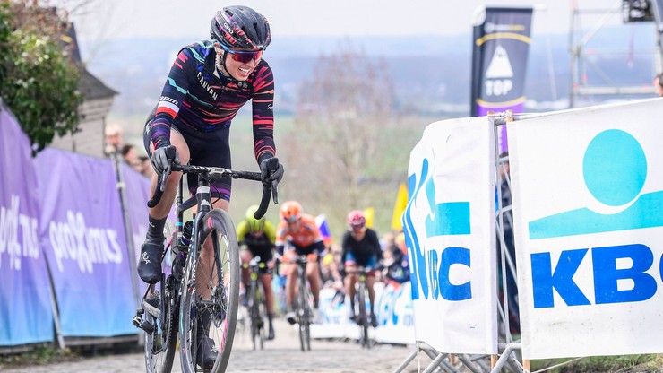 Giro d'Italia kobiet: Niewiadoma spadła na szóste miejsce