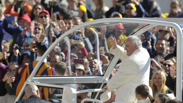 Samochód dla papieża w Egipcie nie będzie opancerzony