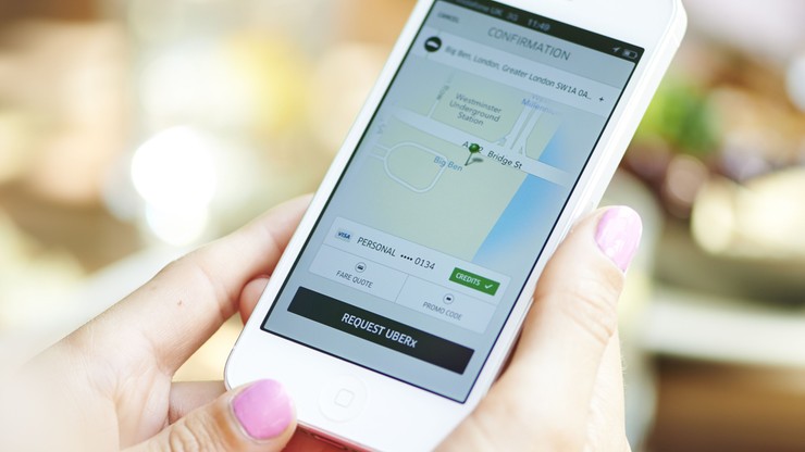 Uber musi zapłacić 1,2 mln euro taksówkarzom we Francji