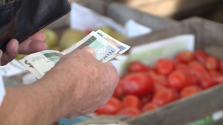 Badanie: ponad 66 proc. Polaków nie wierzy w spadek cen żywności po obniżce VAT-u