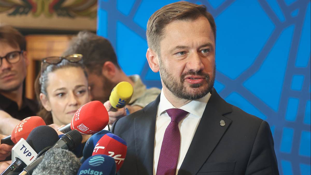 Premier rozwiązał struktury KO w Małopolsce. Echa referendum w Krakowie